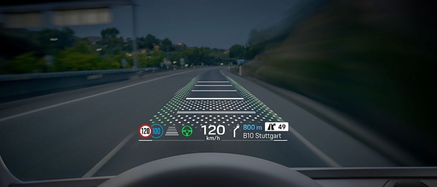 Porsche Macan E 2024 Head-up-Display
