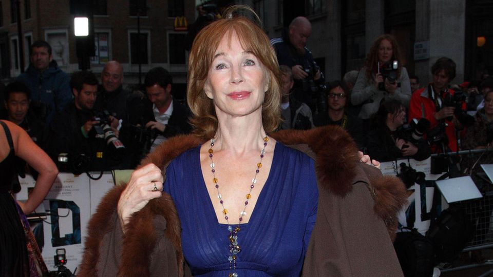 Shirley Anne Field auf dem roten Teppich