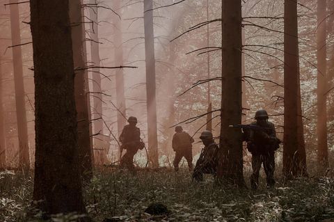 Soldaten im Wald