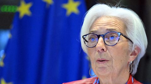 EZB-Präsidentin Christine Lagarde spricht bei einer Ausschusssitzung im Europäischen Parlament