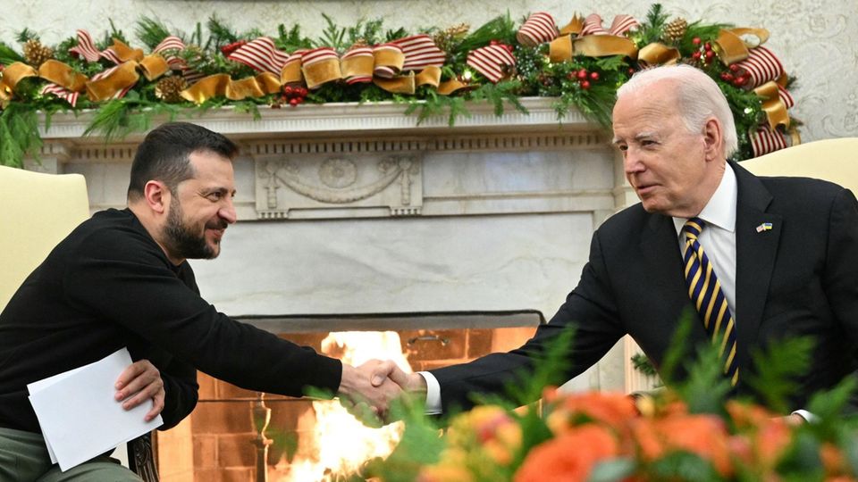 Streit im US-Parlament: Besuch von Selenskyj in Washington: Biden dämpft Erwartungen