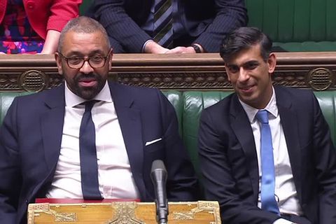 Video: Britisches Parlament stimmt für Sunaks Asylgesetz