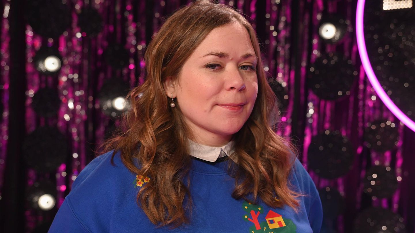 Stefanie Sargnagel im Frühjahr 2023 bei einer Kabarettshow