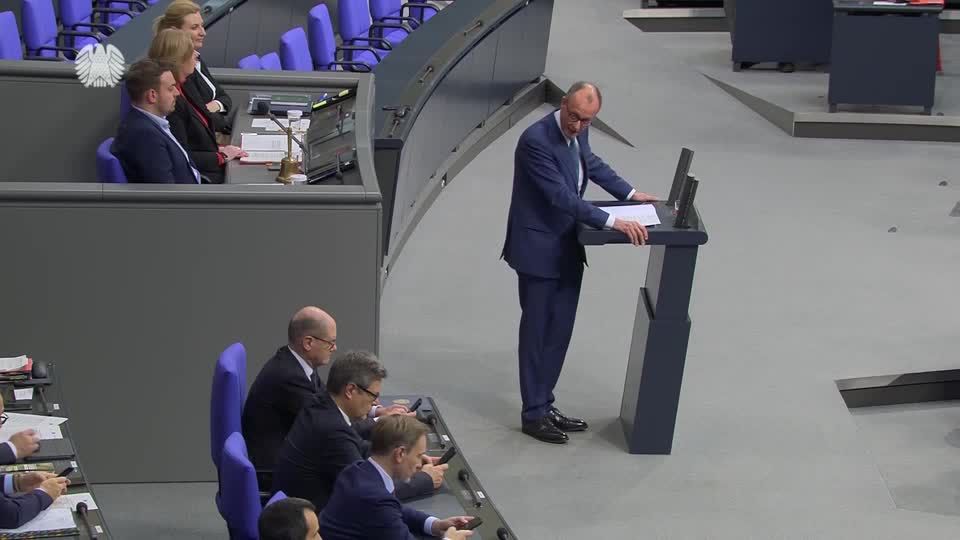 Video: "Finanzpolitische Trickserei": Merz kritisiert Ampel-Haushalt 2024 Video: "Finanzpolitische Trickserei": Merz kritisiert Ampel-Haushalt 2024