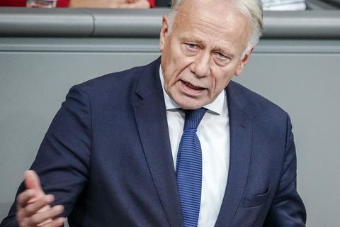 Jürgen Trittin von Bündnis90/Die Grünen, hält seine letzte Rede im Bundestag