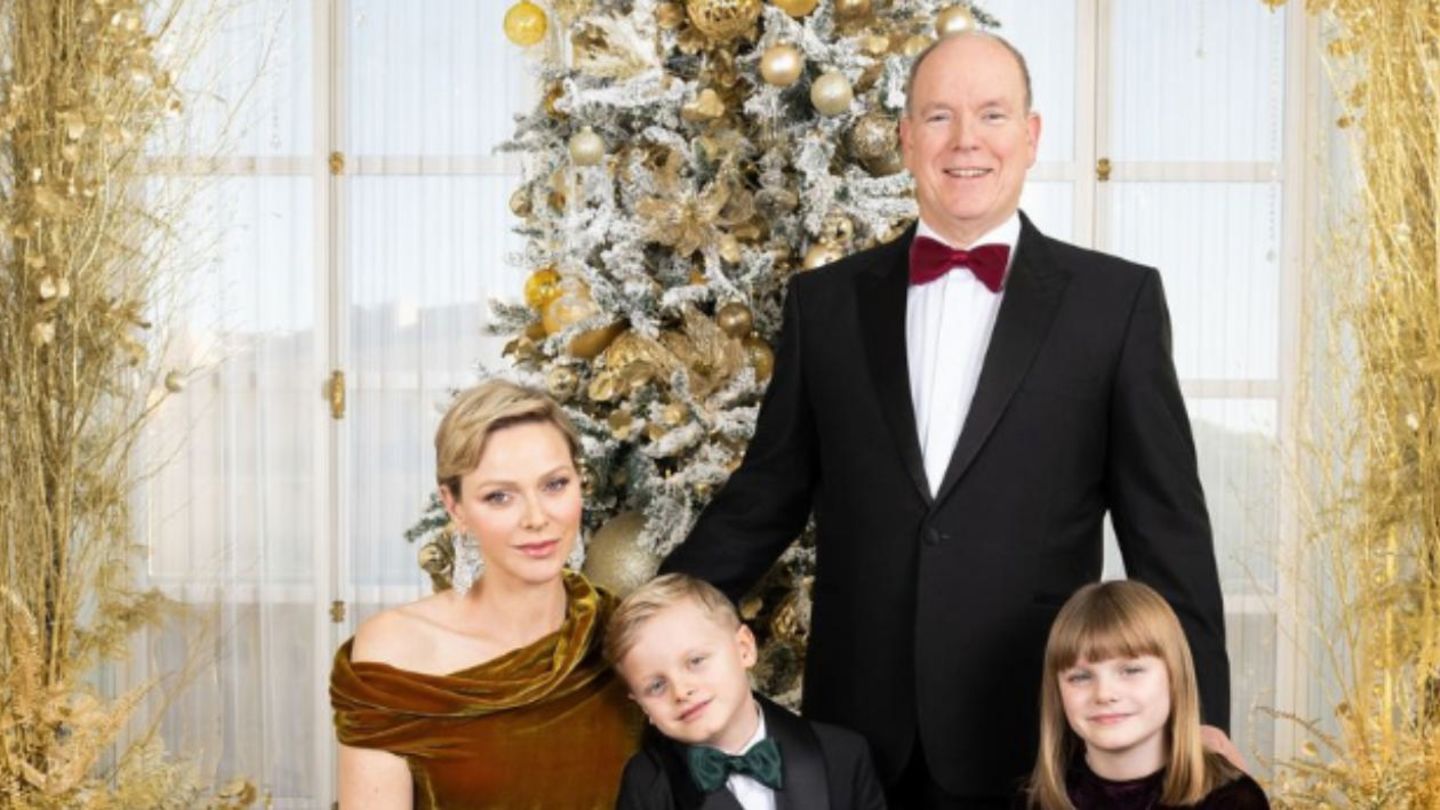 Albert und Charlène von Monaco mit ihren beiden Kindern, den Zwillingen Gabriella Thérèse Marie und Jacques Honoré Rainier