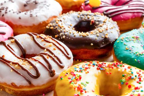 Zuckerfrei leben im Selbstversuch: Donuts mit Zuckerguss