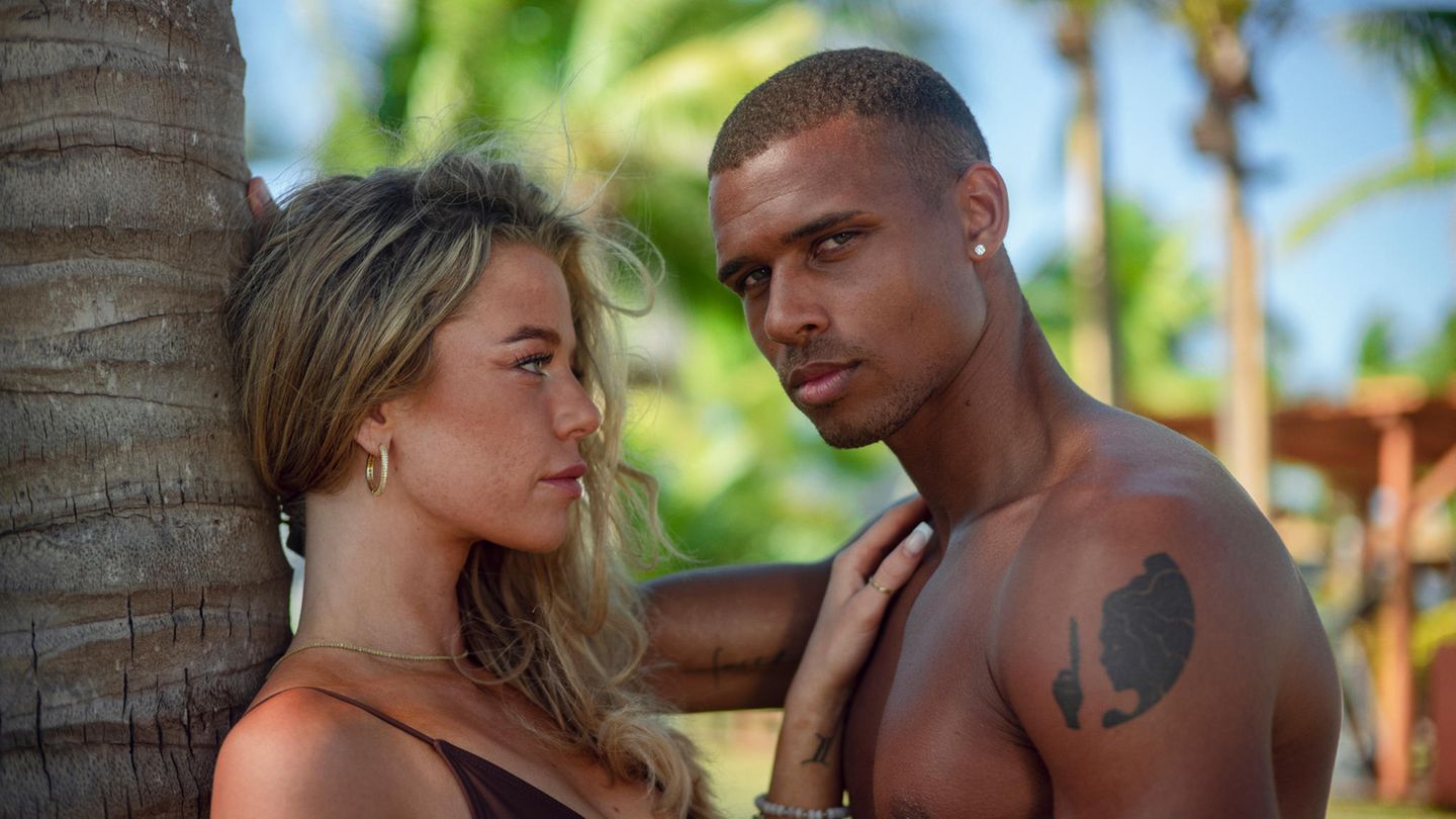 Platz 3: Too Hot to Handle – Germany  Heiße Menschen in noch heißeren Situationen – das funktioniert auch über Sprachbarrieren hinweg. Die Baggershow "Too Hot to Handle" (auf Deutsch "Finger Weg") wurde 40,2 Millionen Stunden gesehen. Im internationalen Vergleich landet sie auf Rang 419 – und ist damit gleichauf mit der dritten Staffel des Netflix-Hits "Better Call Saul".