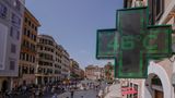 Rom, Italien. Bei 46 Grad Celsius durch die Innenstadt von Rom laufen – das macht nun wirklich keinen Spaß. Im Juni rollten die ersten Hitzerekorde über den Süden Europas hinweg. Und die italienische Hauptstadt war mit unter den Spitzenreitern. Der Sommer 2023 dürfte nach Berechnungen mehrere Klima-Institute zu den heißesten seit Beginn der Wetteraufzeichnungen zählen.