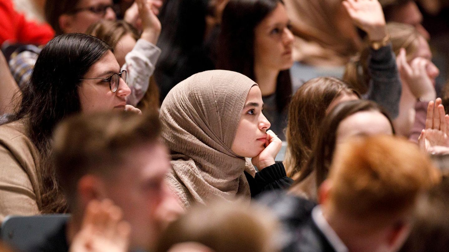Studierenden an der Universität