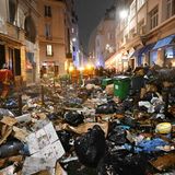 Müllberge in Frankreichs Straßen