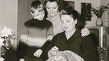 Ruth Maria Kubitschek mit Sohn Alexander und Mutter