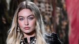Gigi Hadid auf dem Laufsteg