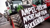 "Ampel-Irrsinn nicht auf dem Rücken der Bauern", fordert ein anderer