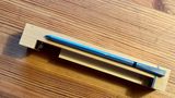 Spielzeug für Grill-Fans: Meater 2 Plus  Wie wär’s mit einem Geschenk, das man gleich bei der Weihnachtsgans ausprobieren kann? Das smarte Thermometer Meater 2 Plus misst direkt im Fleisch, wann es gar ist. Und meldet das dann ans Smartphone. Ein praktisches Gadget für jeden Grill-Fan, das mit einem Preis ab 130 Euro auch durchaus Geschenk-tauglich ist. Mehr erfahren Sie in unserem Test.