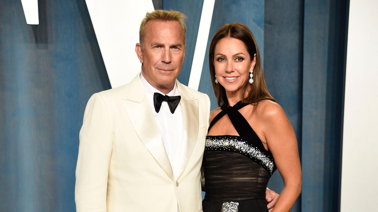 Kevin Costner und Christine Baumgartner