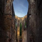 Gotische Ruine einer Klosterkirche. Sie steht auf dem Berg Oybin im Zittauer Gebirge