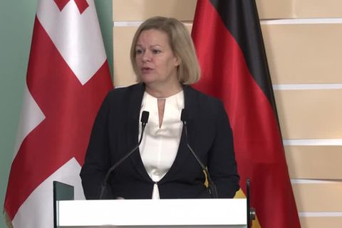 Video: Bundesinnenministerin Faeser in Georgien: Migrationsabkommen steht