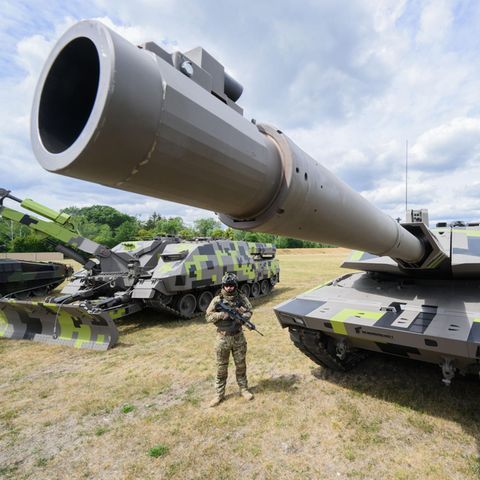 Kampfpanzer in Niedersachsen: Die Deutschen sind zögerlich bei der Landesverteidigung