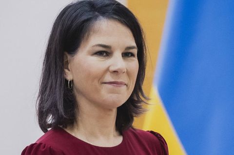 Außenministerin Annalena Baerbock (Grüne) war bei Caren Miosga