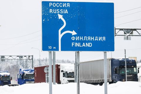 Grenzübergang an der Grenze zwischen Finnland und Russland