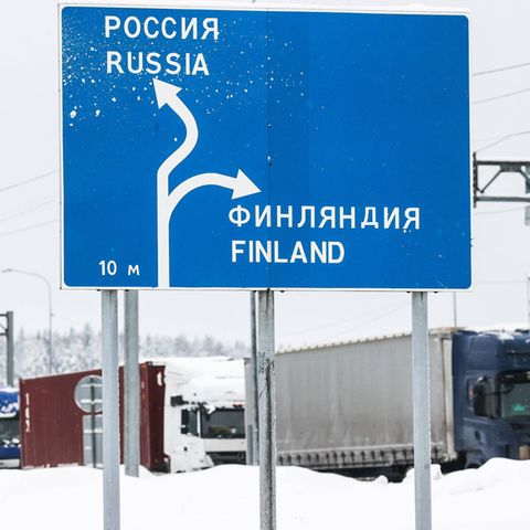 Grenzübergang an der Grenze zwischen Finnland und Russland