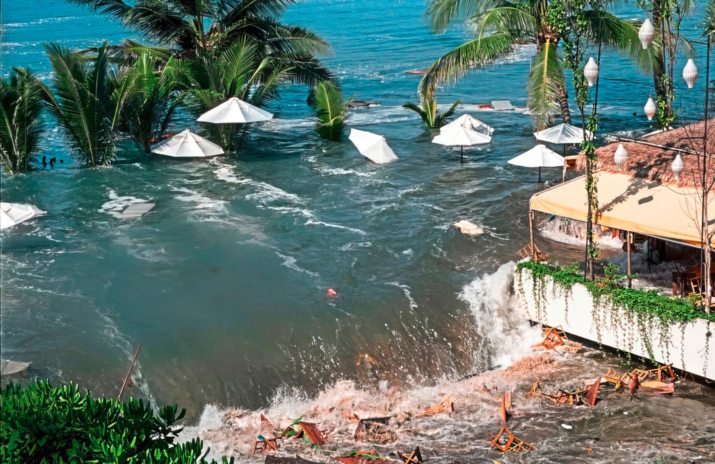 2004 – Thailand 2004: Tsunami in Thailand