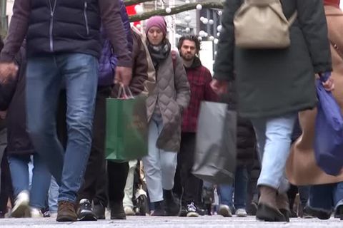 Video: HDE: Konsumstimmung der Deutschen im Keller