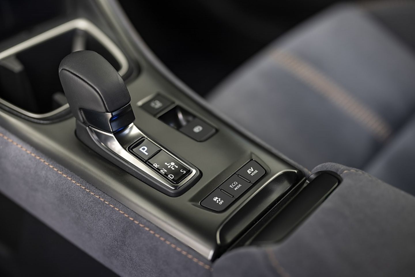 Lexus LBX