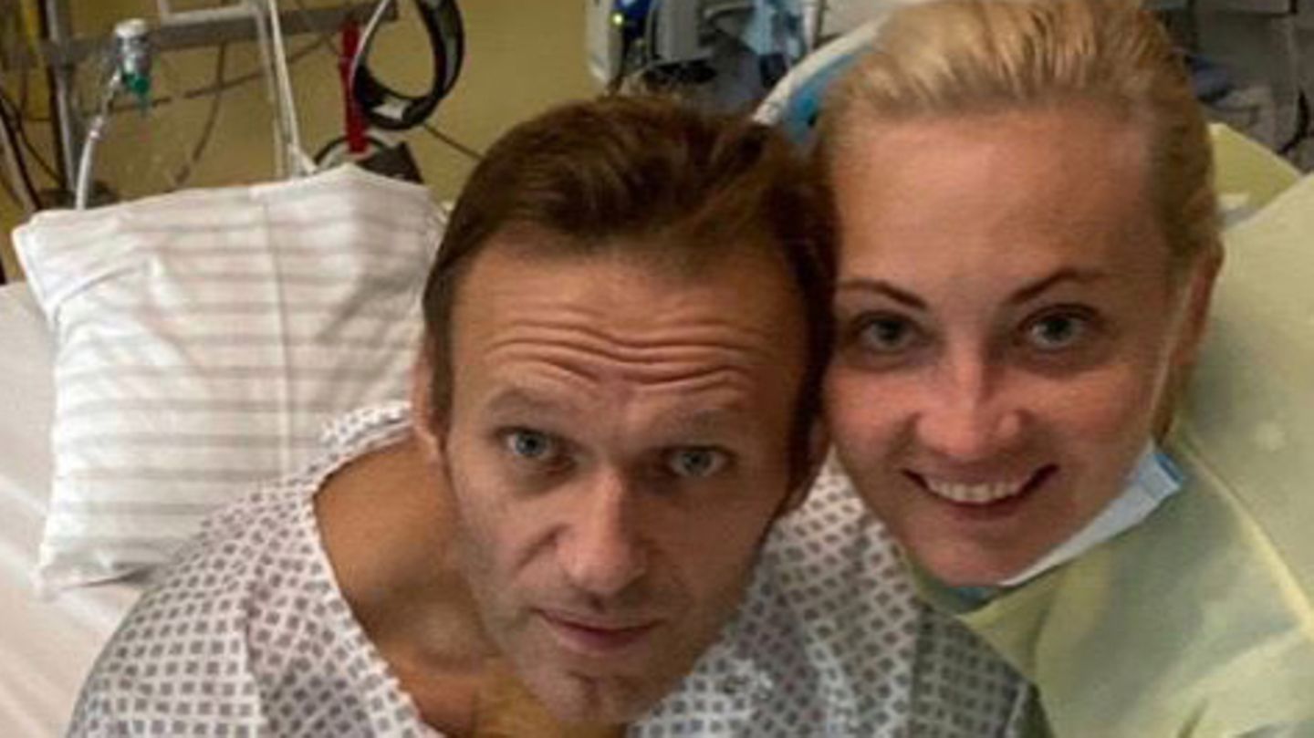 Alexej Navalny: The life of the famous opposition figure in pictures