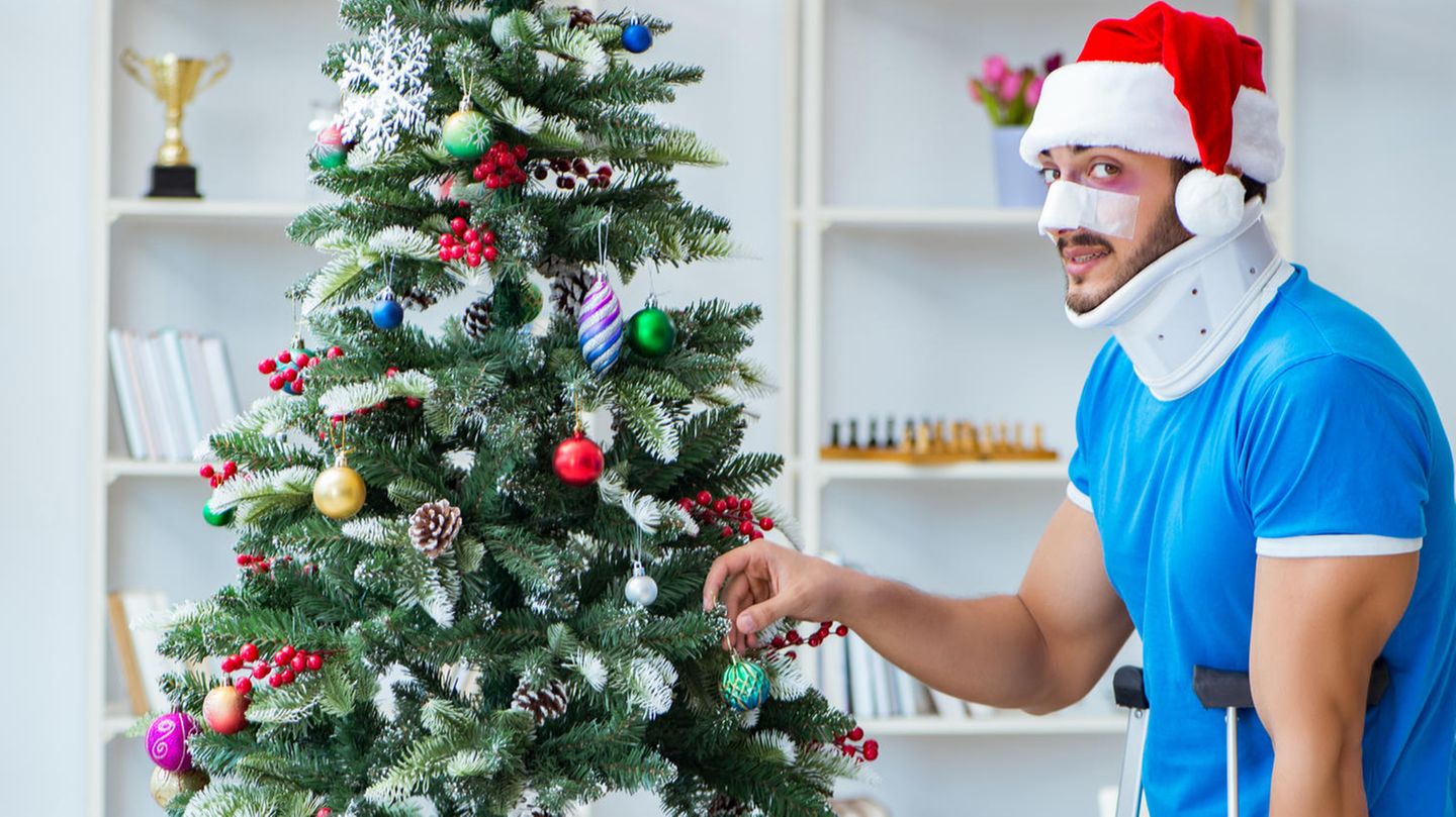 Christmas: Doctors warn of penis fractures and other injuries