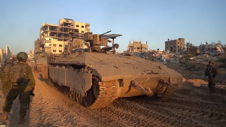 Video: Israel verstärkt die Angriffe - Hamas feuert Raketen