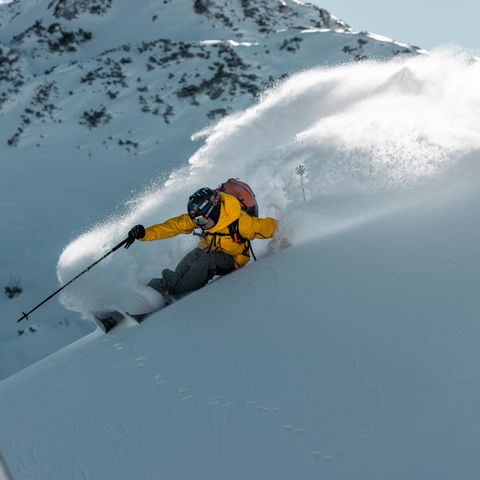 Bei der Wahl des richtugen Ski ist es entscheidend, die eigenen Fähigkeiten realistisch einzuschätzen. 