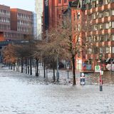 Überfluteter Hamburger Fischmarkt