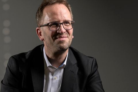 Portrait von Klaus Müller, Präsident Bundesnetzagentur, Bonn, 18.12.2023