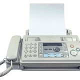 Faxgerät vor weißem Hintergrund