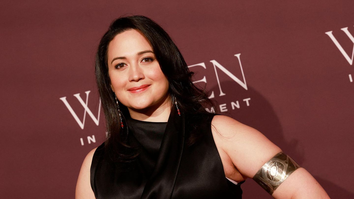 Lilly Gladstone finds touching words for fellow actor DiCaprio