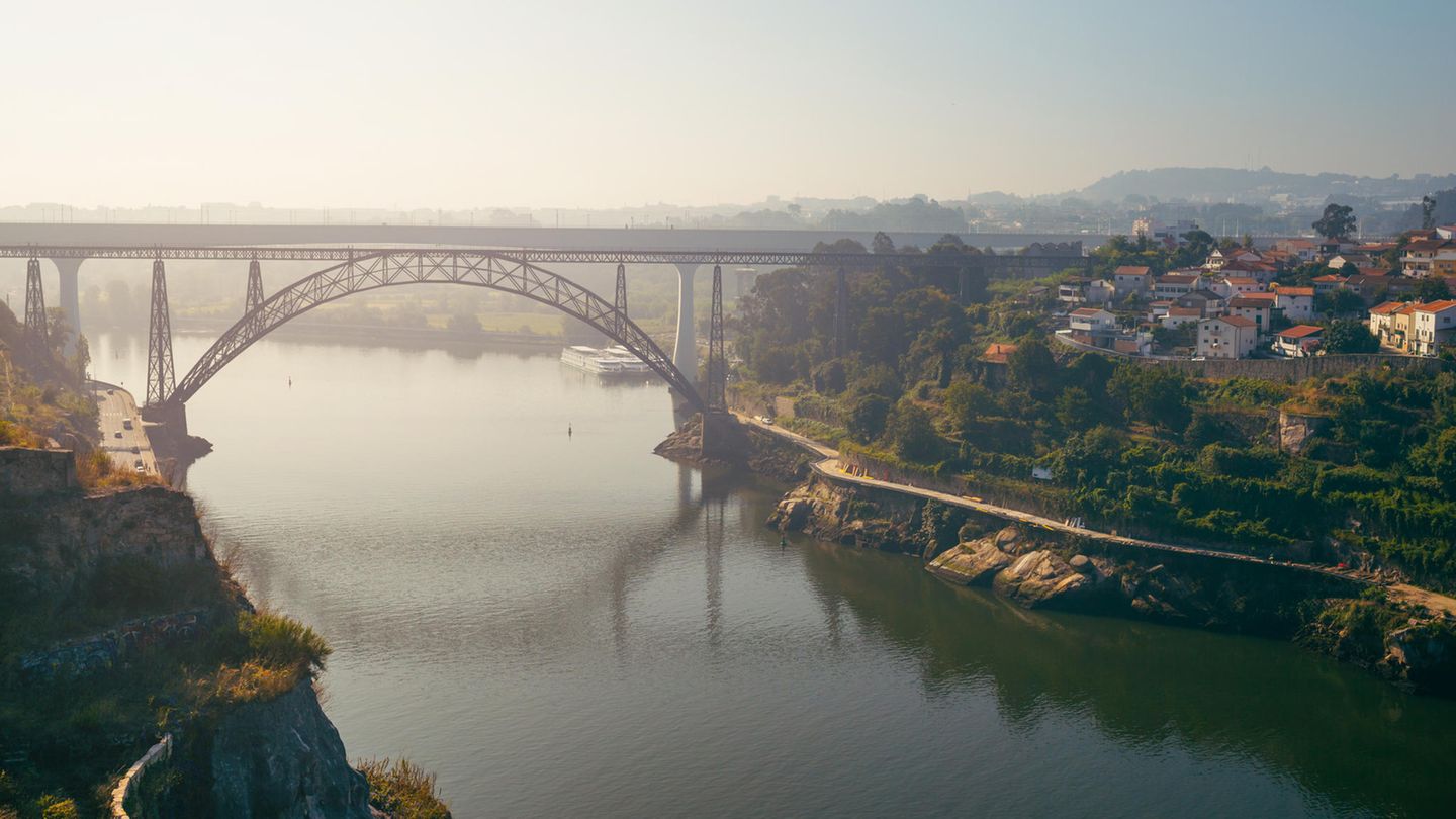 Ponte Maria Pia bei Porto von Gustave Eiffel