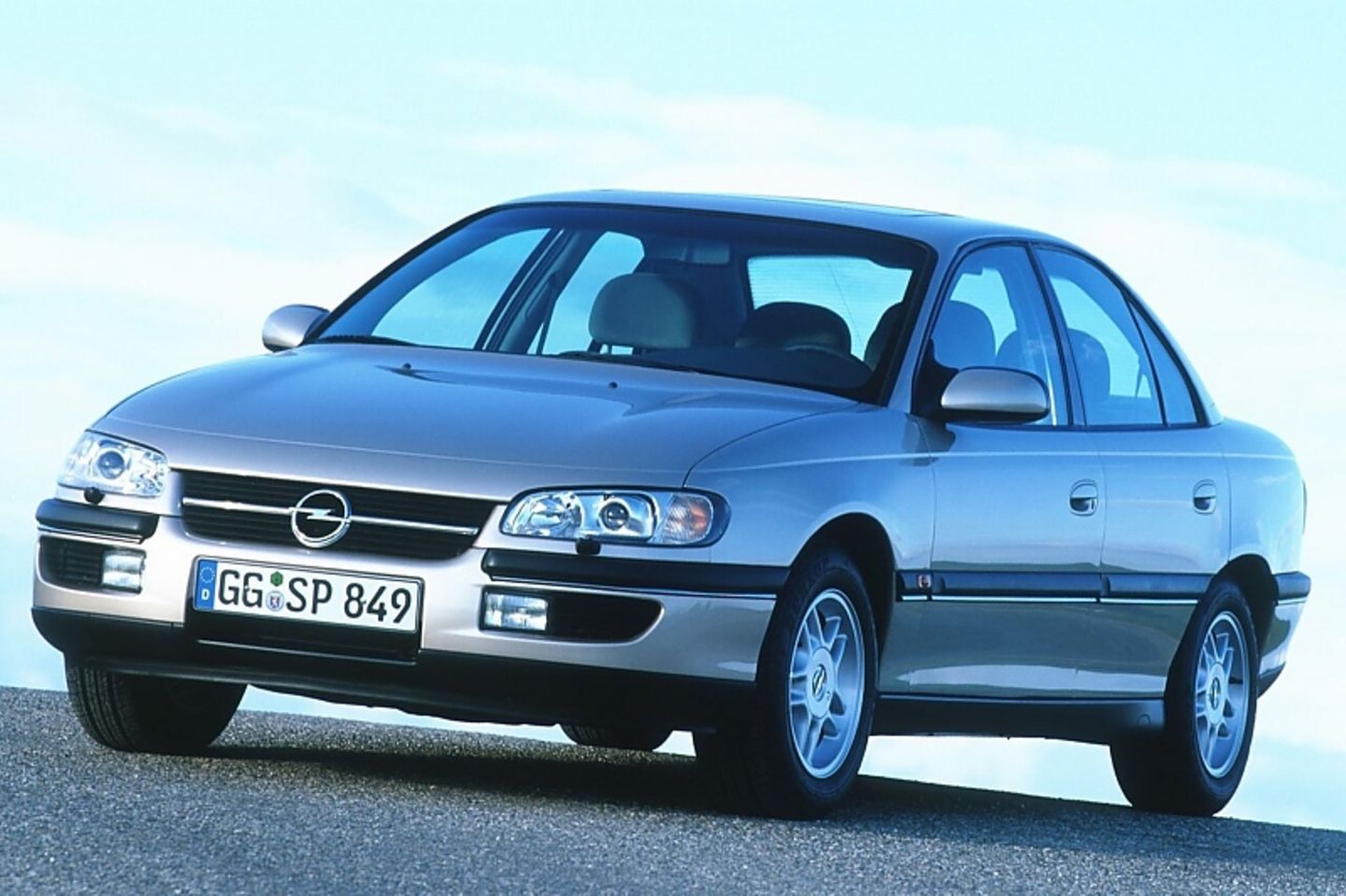 Opel Omega (1994)