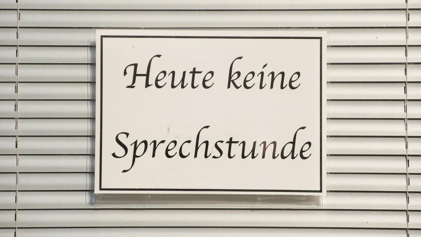 Doctor’s practice closed between years: protest against Lauterbach