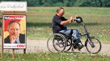 Wolfgang Schäuble im Rollstuhl