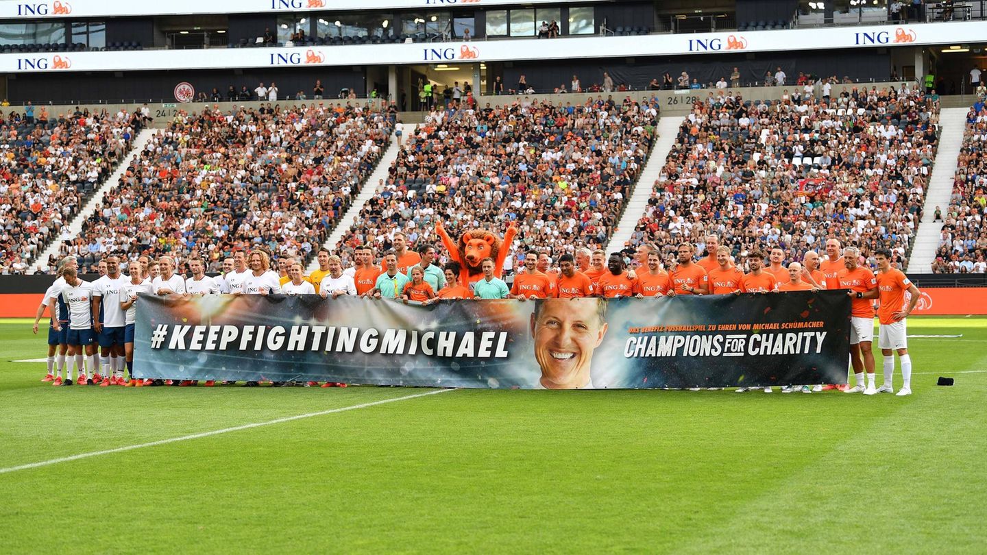 Michael Schumacher Keep Fighting