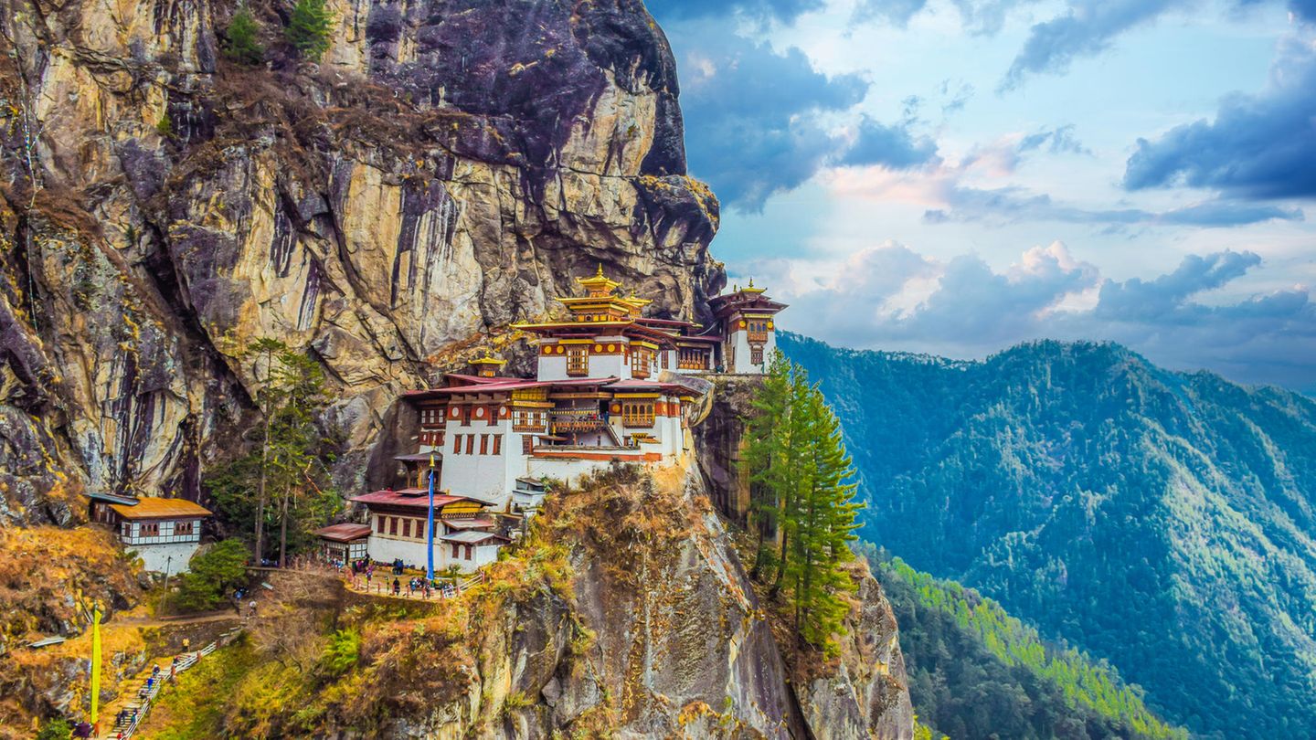 Wo Glück mehr wert ist, als Geld: Eine Reise durch das Königreich Bhutan