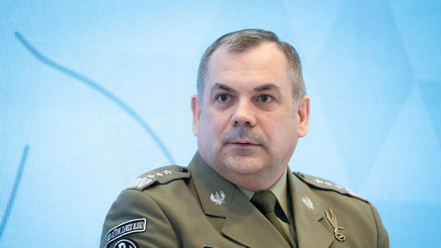 Poland: Russian missile temporarily entered airspace