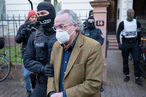 Prinz Reuß bei seiner Festnahme am 7. Dezember 2022