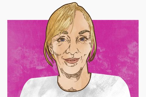 Die Zeichnung einer Frau mit blonden mittellangen Haaren. Sie zeigt Silke Kress, die über Brustkrebs und das Frausein spri