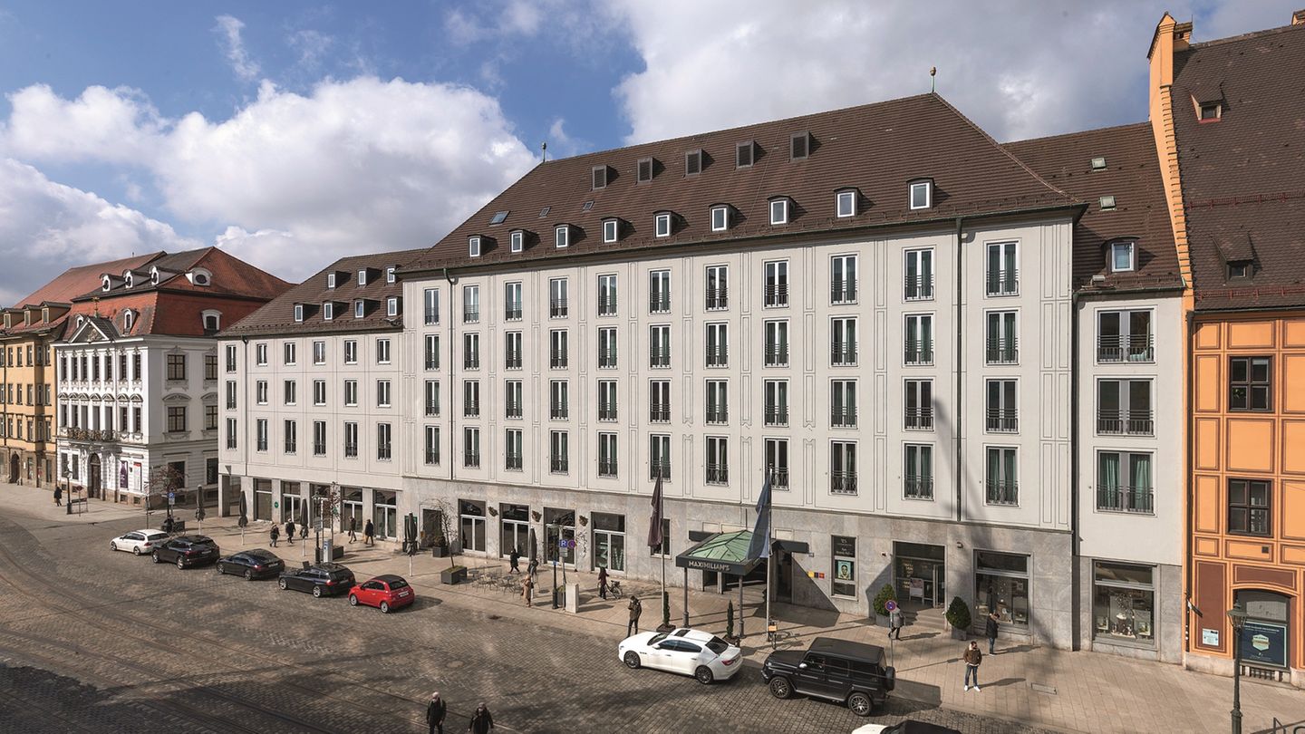 Fassade des Hotels