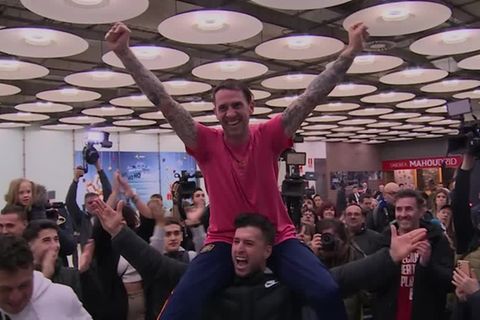 Video: Jubel für spanischen Iran-Rückkehrer