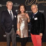 Außerdem in Hamburg: Das Grand Elysee Hotel, ein 5-Sterne-Privathotel im Stadtteil Rotherbaum. Block eröffnete es mit seinem Geschäftspartner vor fast 40 Jahren. Angeblich hat kaum ein Hoteldirektor mehr als ein paar Jahre dort überstanden. Gegenüber Managern, auch in den Restaurants, soll Block oft Härte gezeigt haben. Sogar seinen Sohn Dirk, der zwischenzeitlich die Unternehmsführung übernommen hatte, verdrängte er wieder vom Chefsessel. Unter den Mitarbeitenden gilt der 83-jährige Block noch immer als Respektsperson und mag angeblich vor allem fleißige, aber zugleich zurückhaltende Mitarbeitende. Inzwischen ist er nicht mehr im operativen Geschäft tätig. Hier ist Block (li.) Anfang 2023 bei einem Neujahrsempfang in seinem Hotel zu sehen mit PR-Managerin Alexandra von Rehlingen und dem Dirigenten Justus Frantz