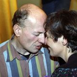 Und auch die Grünen-Politiker Ralf Fücks und Marieluise Becks sind seit 2006 miteinander verheiratet und haben zwei gemeinsame Töchter.